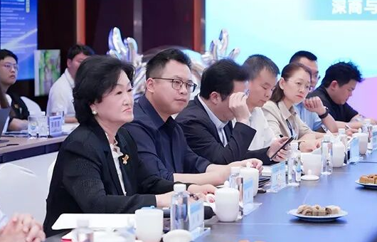探寻合作机缘 谱写互换新篇 | Stake受邀参加深商会中俄经贸互换